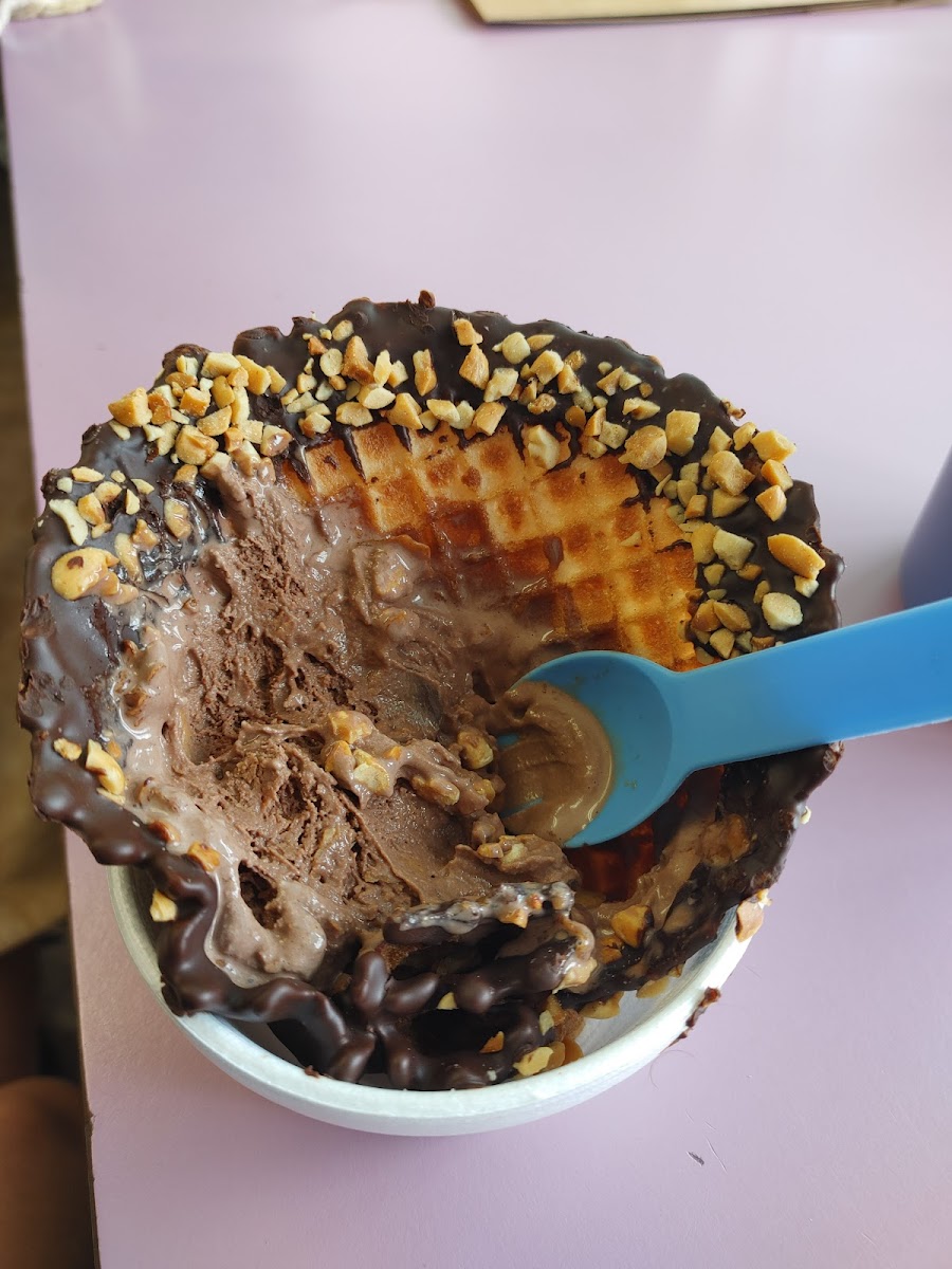 Big Olaf Creamery Photo 7