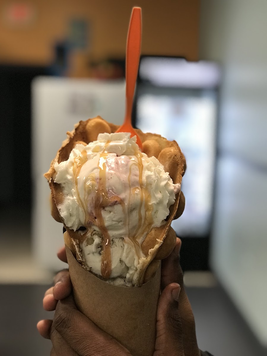 Big Olaf Creamery Photo 9
