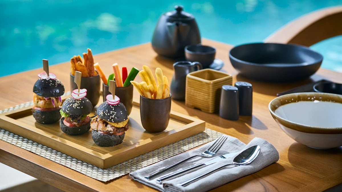 Dapur Santai Pool Bar and Grill Photo 3