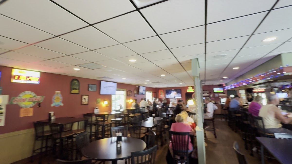 The Richland Pub Photo 2