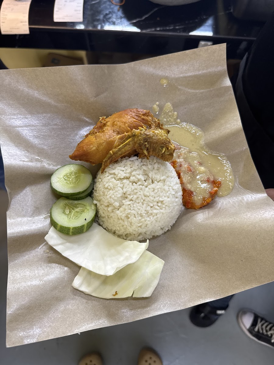AYAM GEPUK TRADISIONAL @ PJCC Photo 2