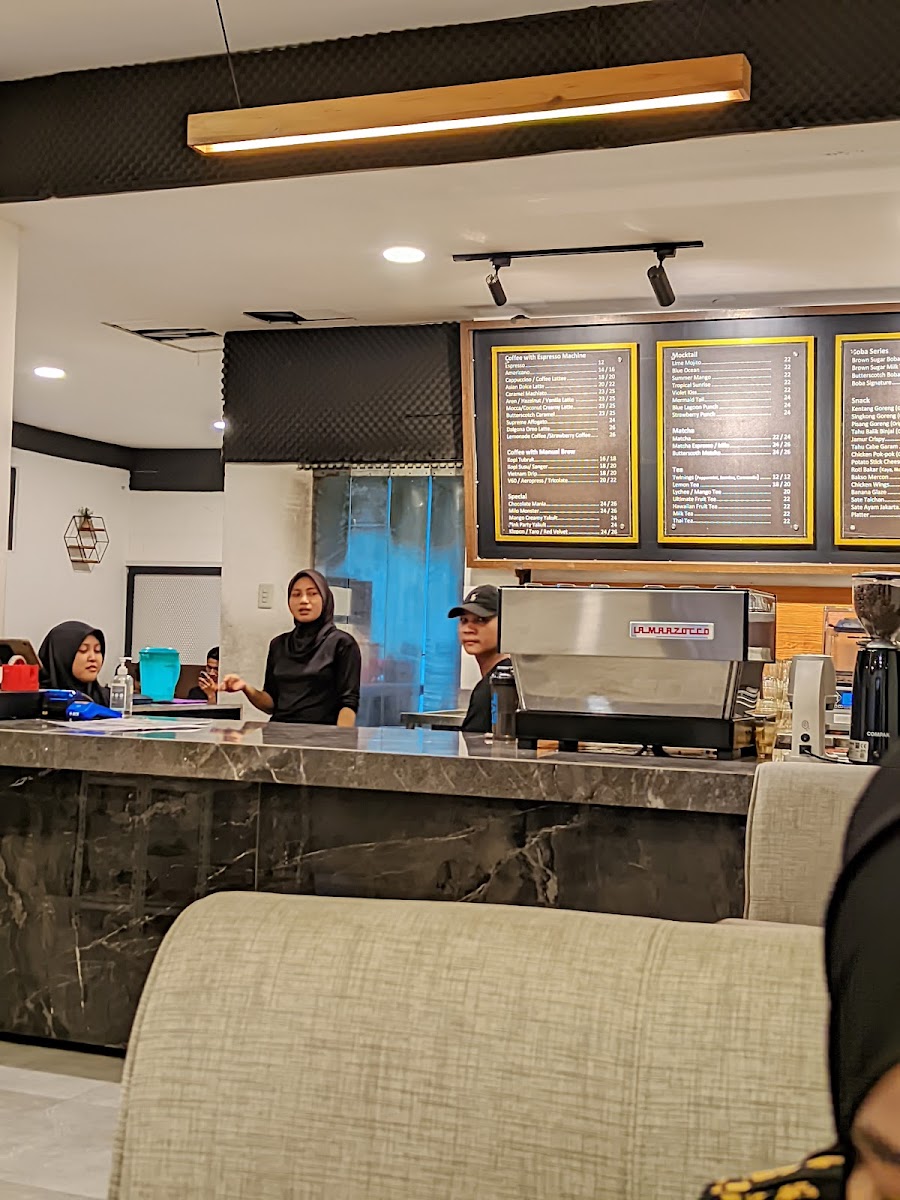 iKoffie Coffee Shop Photo 4