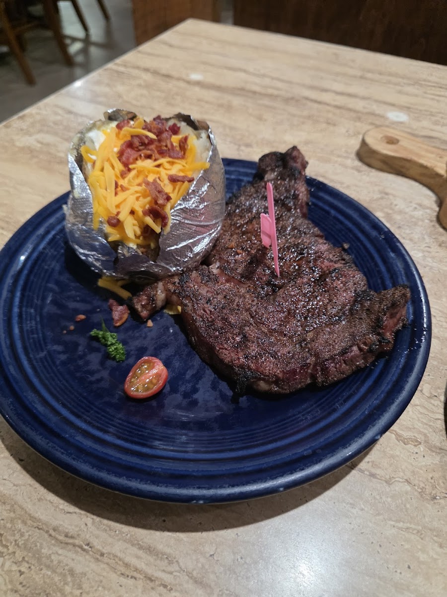 Cagle Steaks & BBQ Photo 4