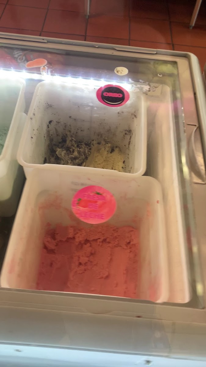 La Michoacana Ice Cream Shop Photo 2