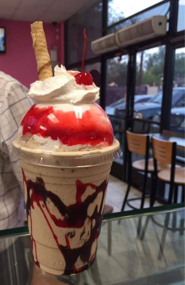 La Michoacana Ice Cream Shop Photo 9