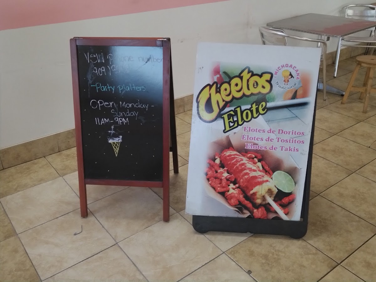 La Michoacana Ice Cream Shop Photo Menu 8