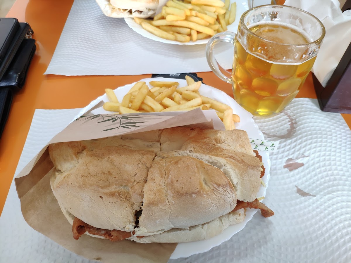 Snack Bar Carlos Freire Photo 9