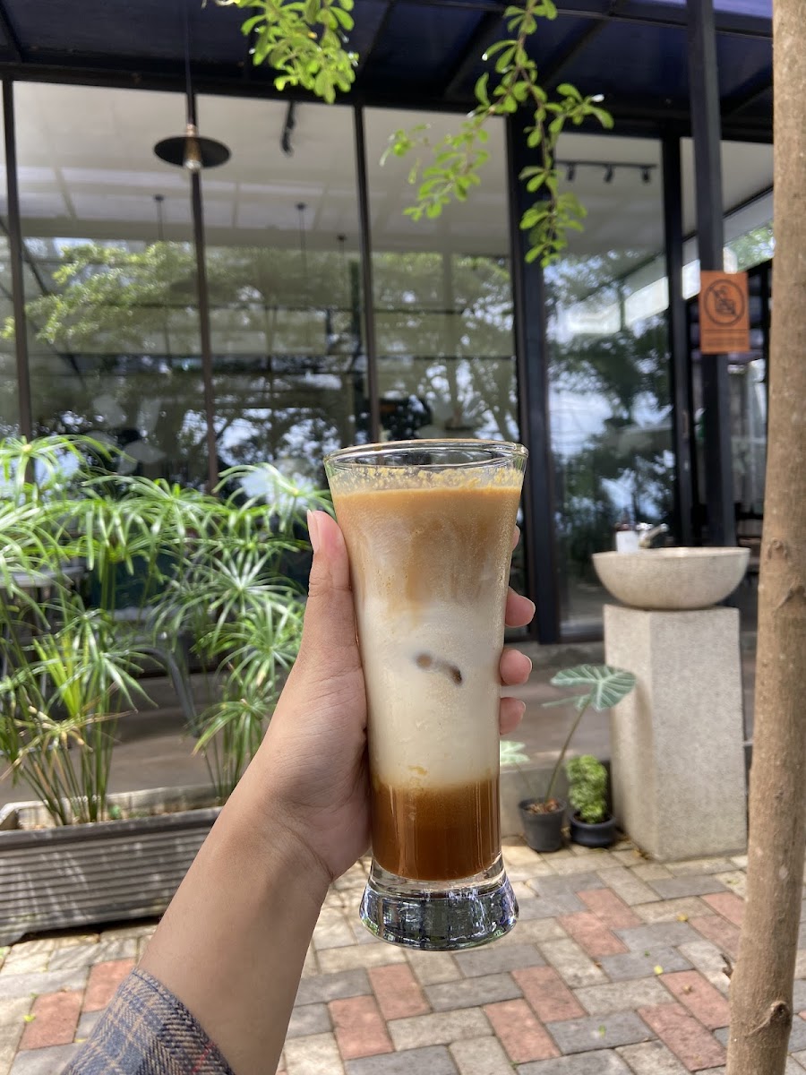 Capella Coffee & Eatery Photo 10