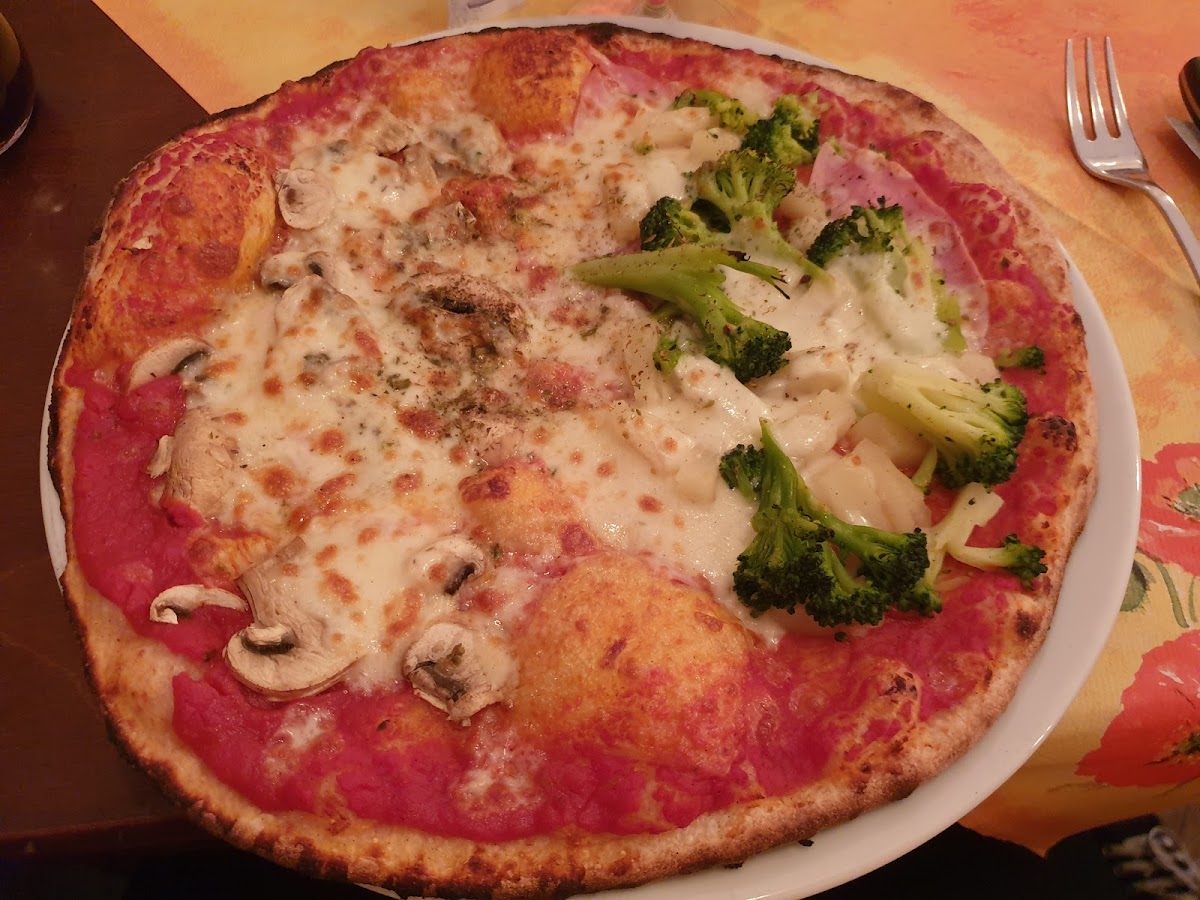 Pizzeria Il Faro Photo 7