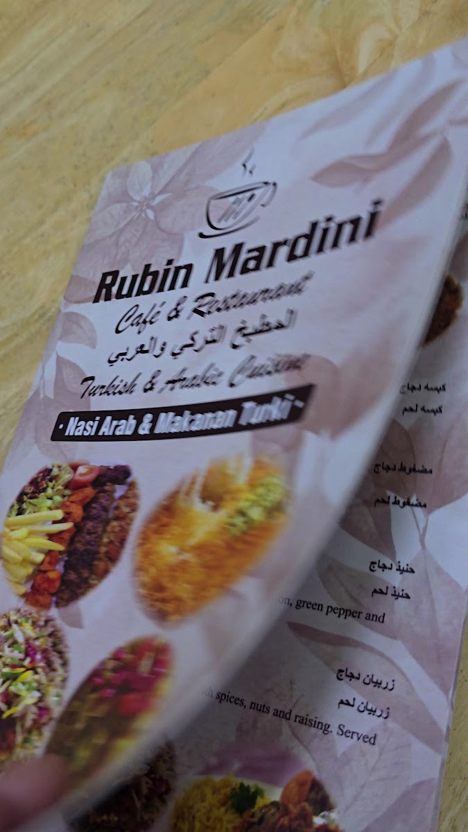 Rubin Mardini Cafe & Restaurant Photo 2