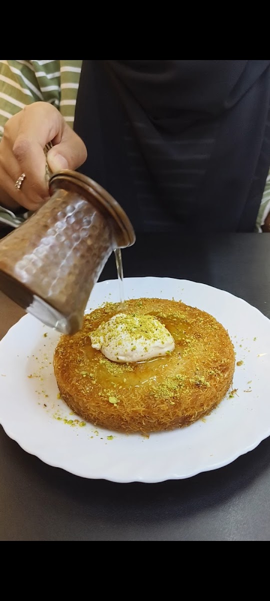 Rubin Mardini Cafe & Restaurant Photo 4