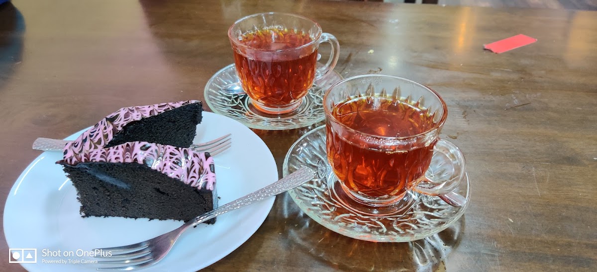 Rubin Mardini Cafe & Restaurant Photo 8