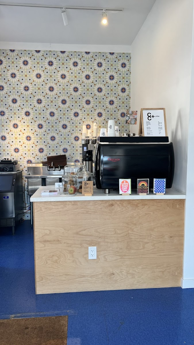 C+C Coffee Shop Photo 4