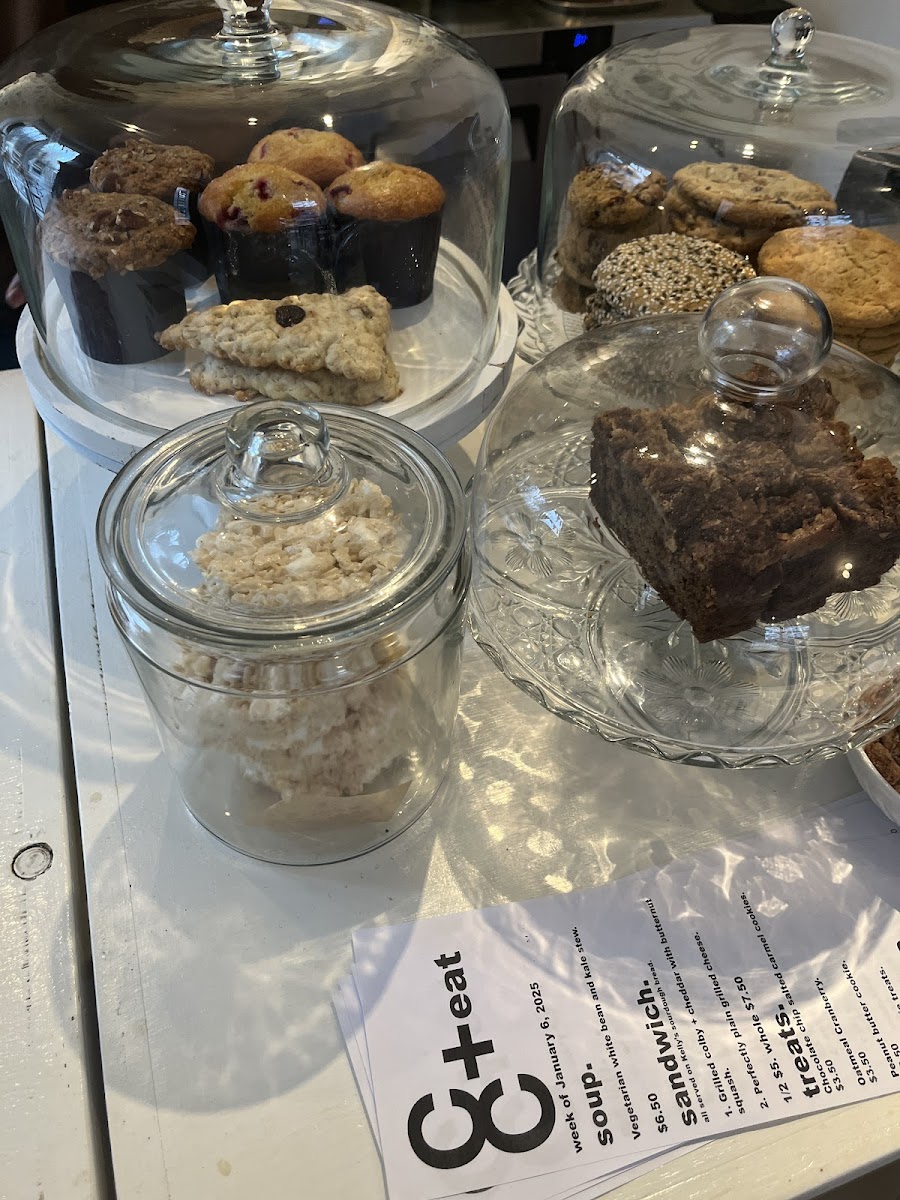 C+C Coffee Shop Photo 6