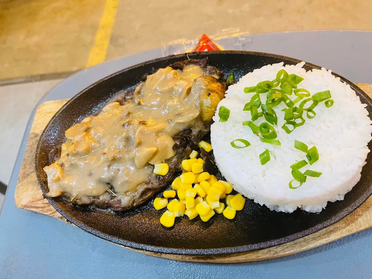 Ramenboi and Steakhouse Photo 8