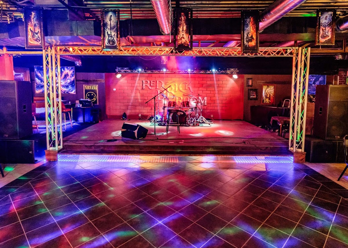 The Red Brick Room Photo 7