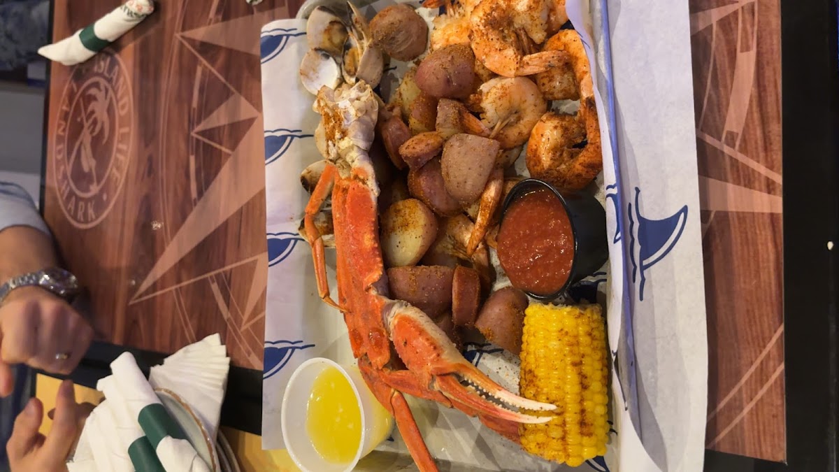 LandShark Bar & Grill - North Myrtle Beach Photo 9
