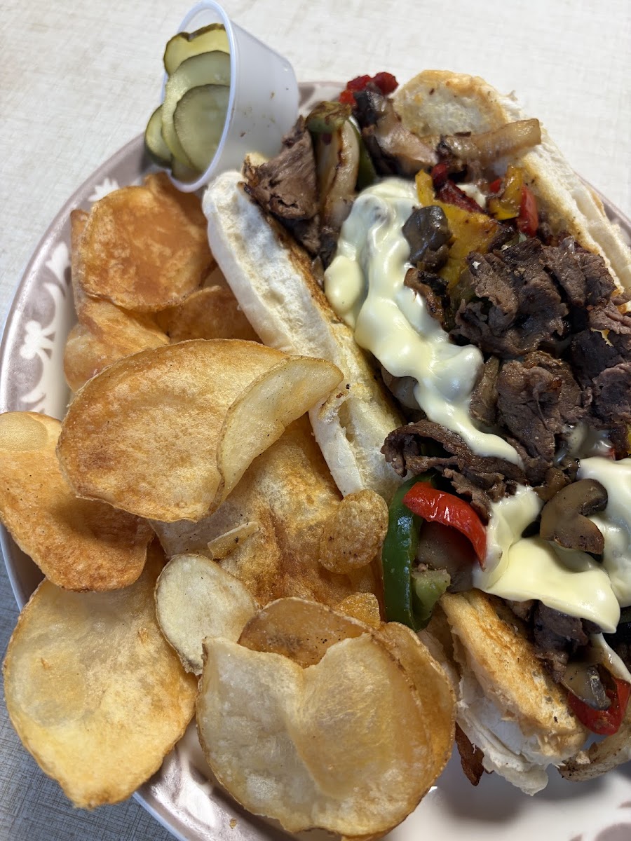 Muskies Sports Bar & Grill Photo 5