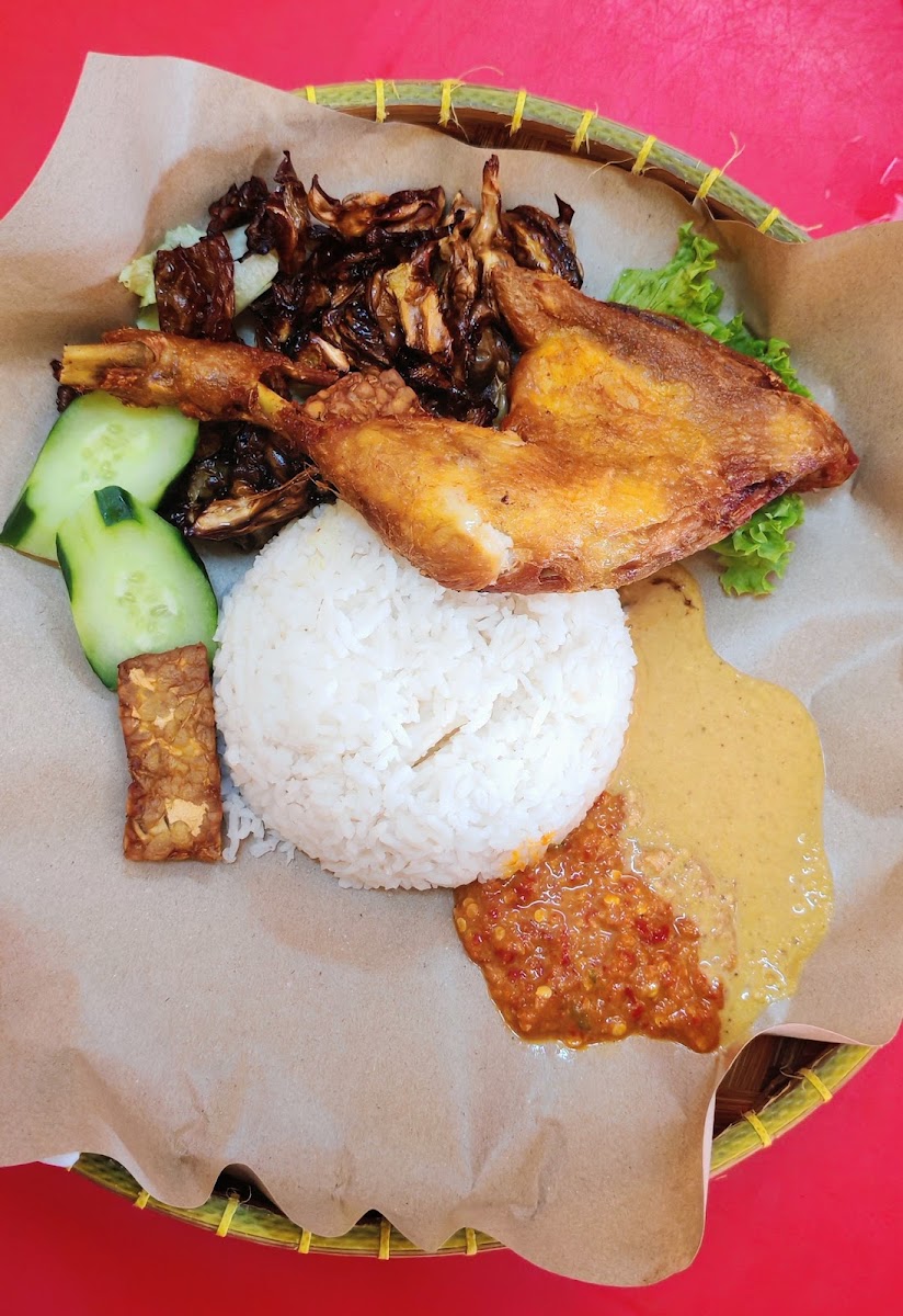 Ayam Gepuk Ngences Photo 2