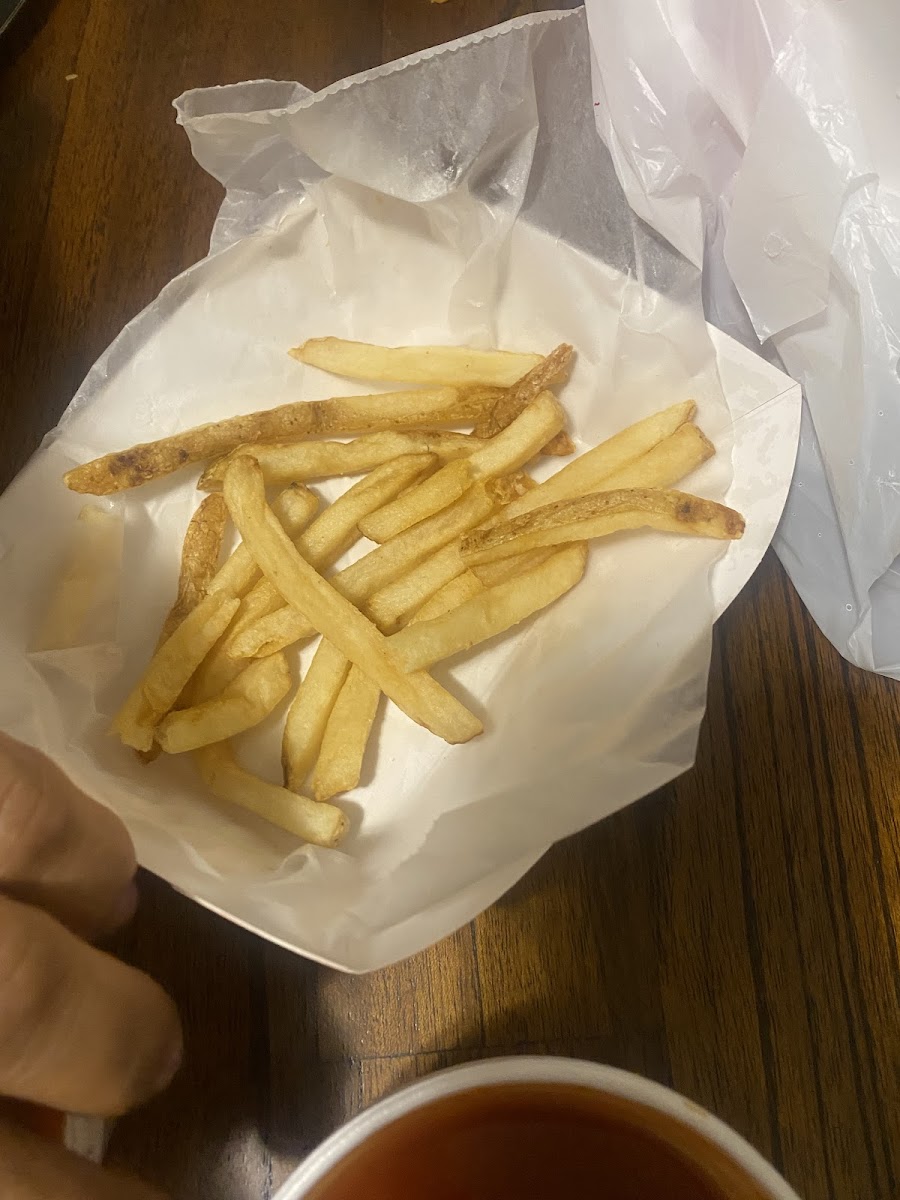 Harold's Chicken Shack #30 Photo 6