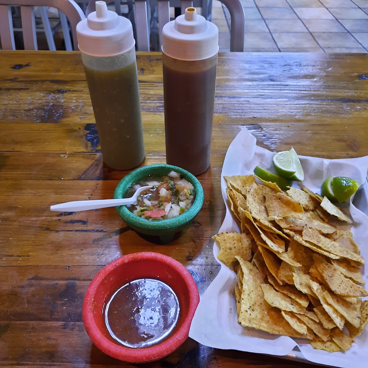 Lucky Burrito Photo 5