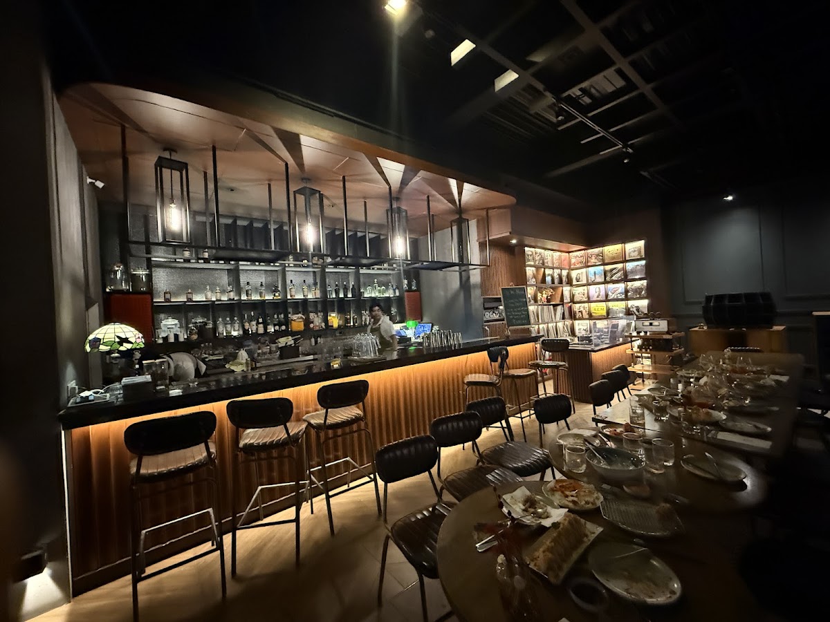 MISA Dining & Listening Room Photo 4