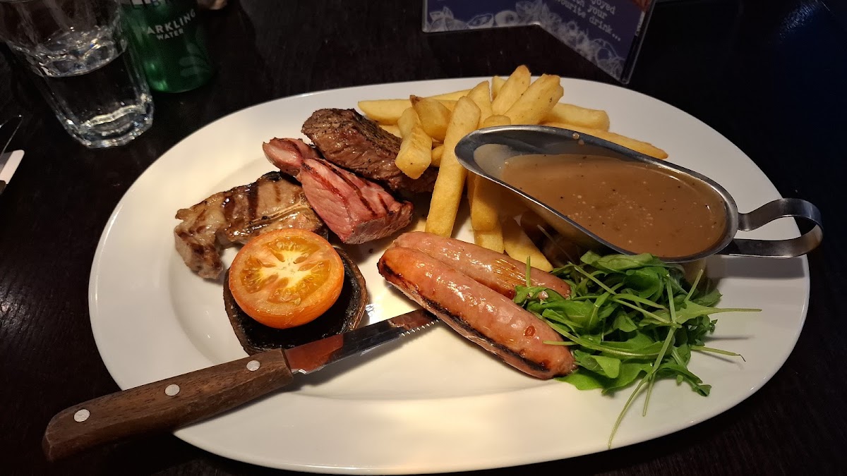Pub & Grill Aberdeen Photo 10