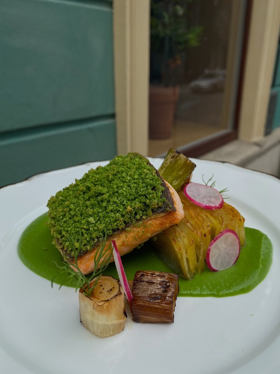 Jolie - Brasserie Cafe Photo 4