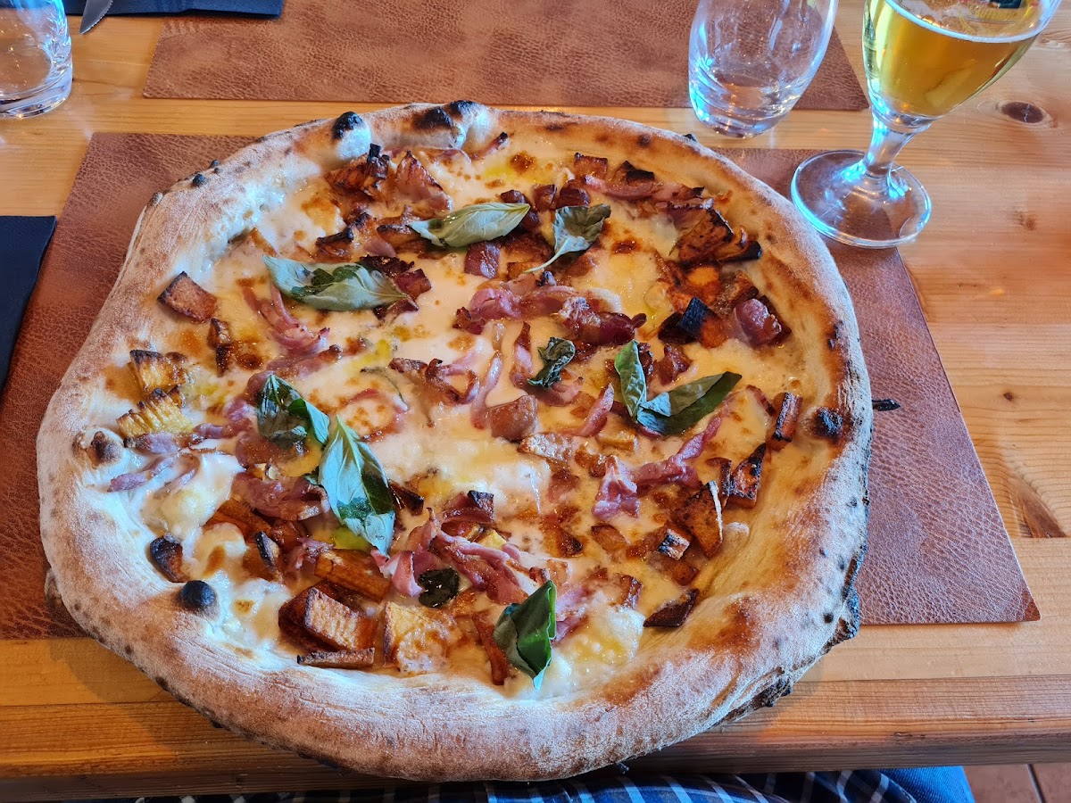 Pompeii Restaurant-pizzeria Photo 9