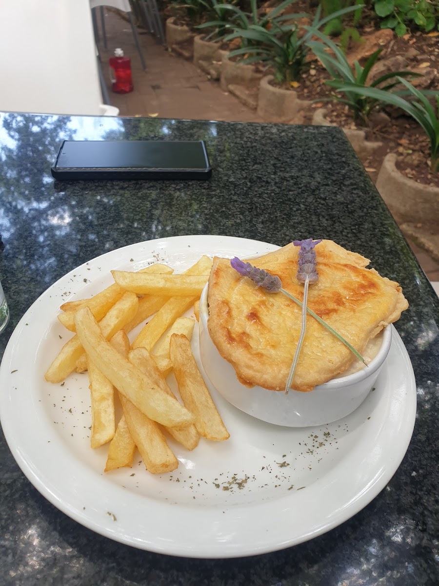 Ouma Isie's Tea Garden and Restaurant Photo 6