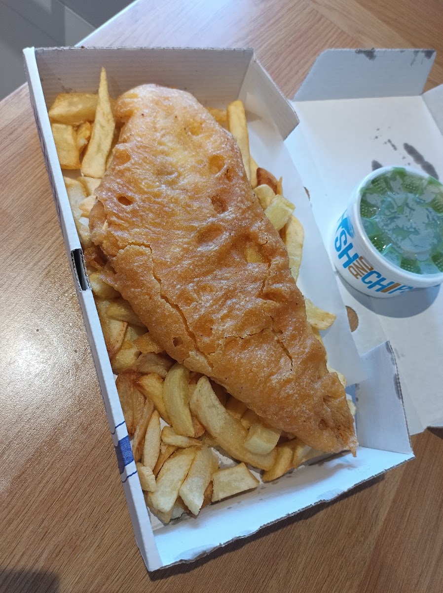 CHINO'S Fish Bar Photo 7