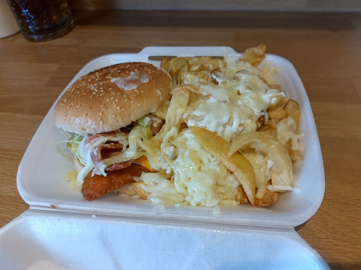 CHINO'S Fish Bar Photo 8