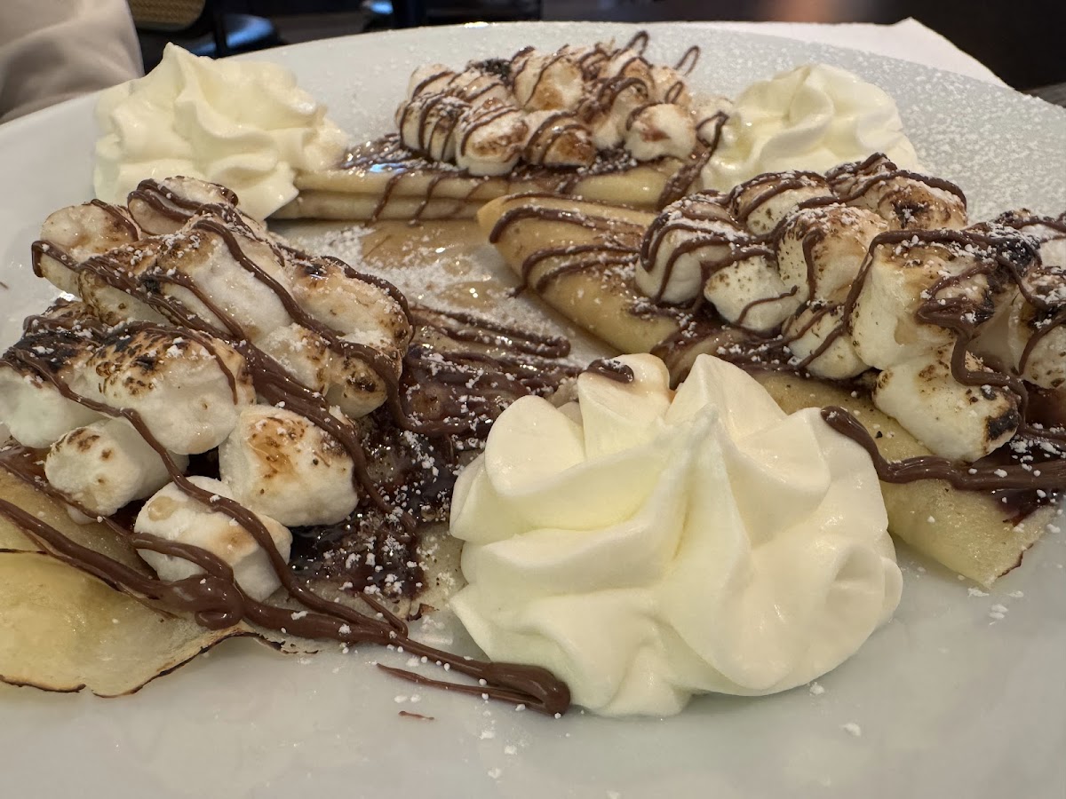 Crave Café Photo 4