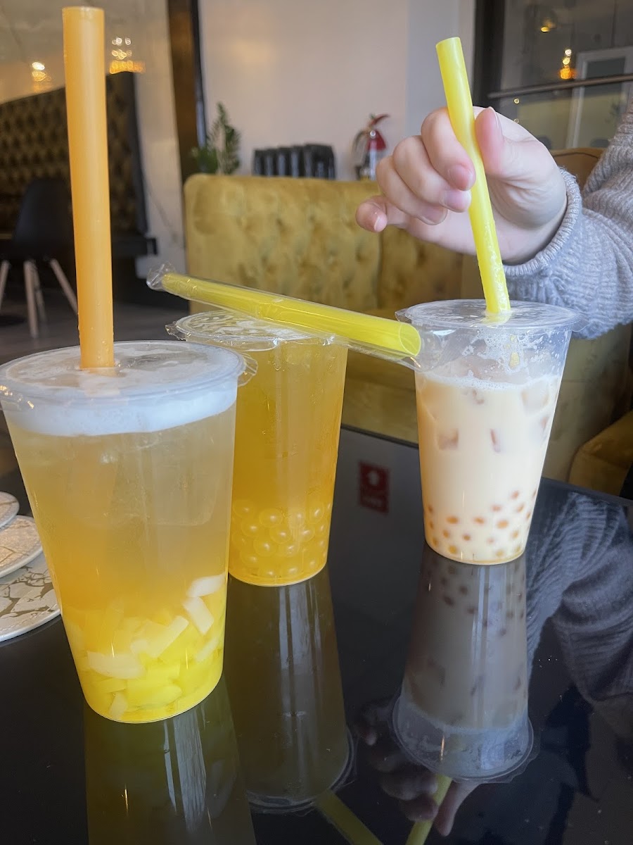 Crave Café Photo 5