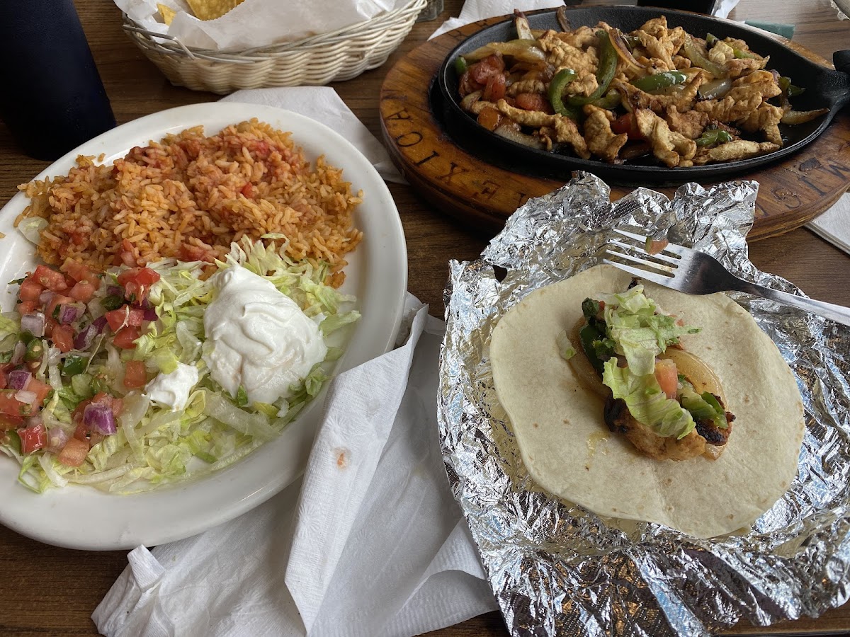 Miguel's Mexican Restaurant Photo 2