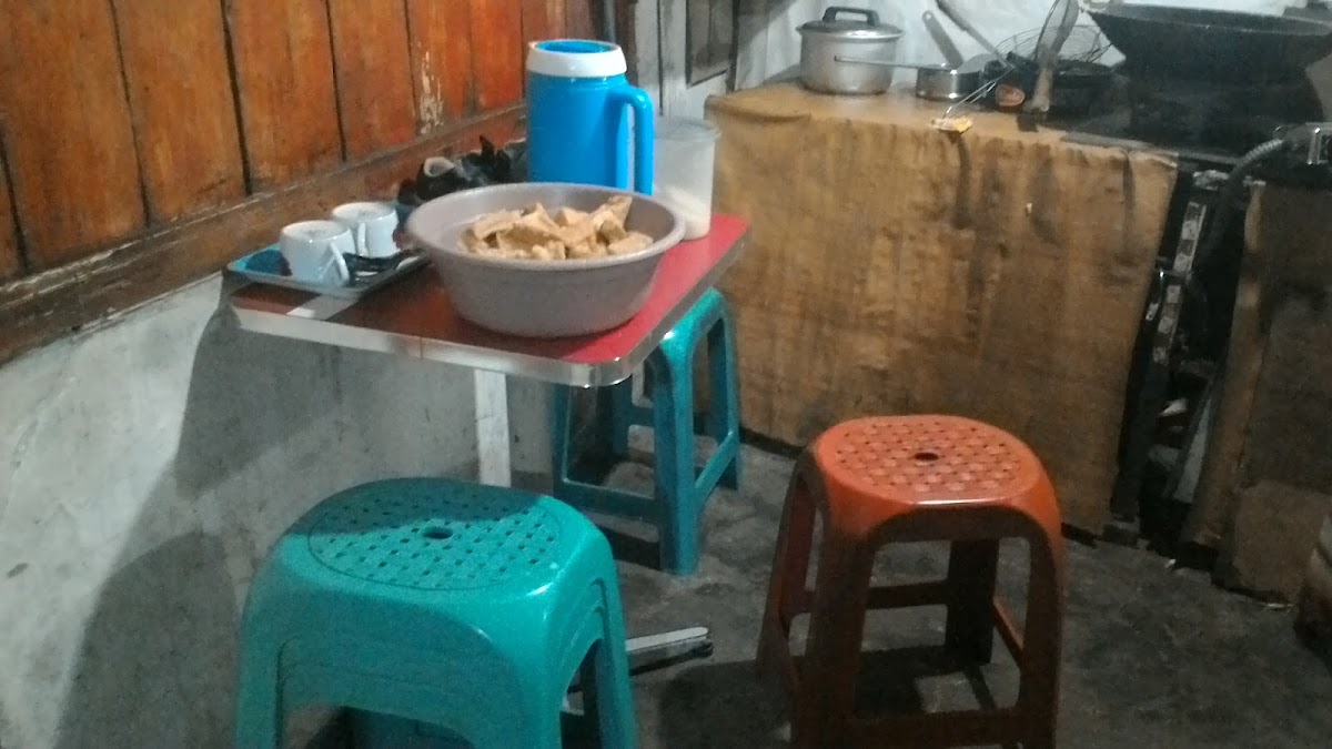 Nasi Kuning Mba. Tati Photo 3