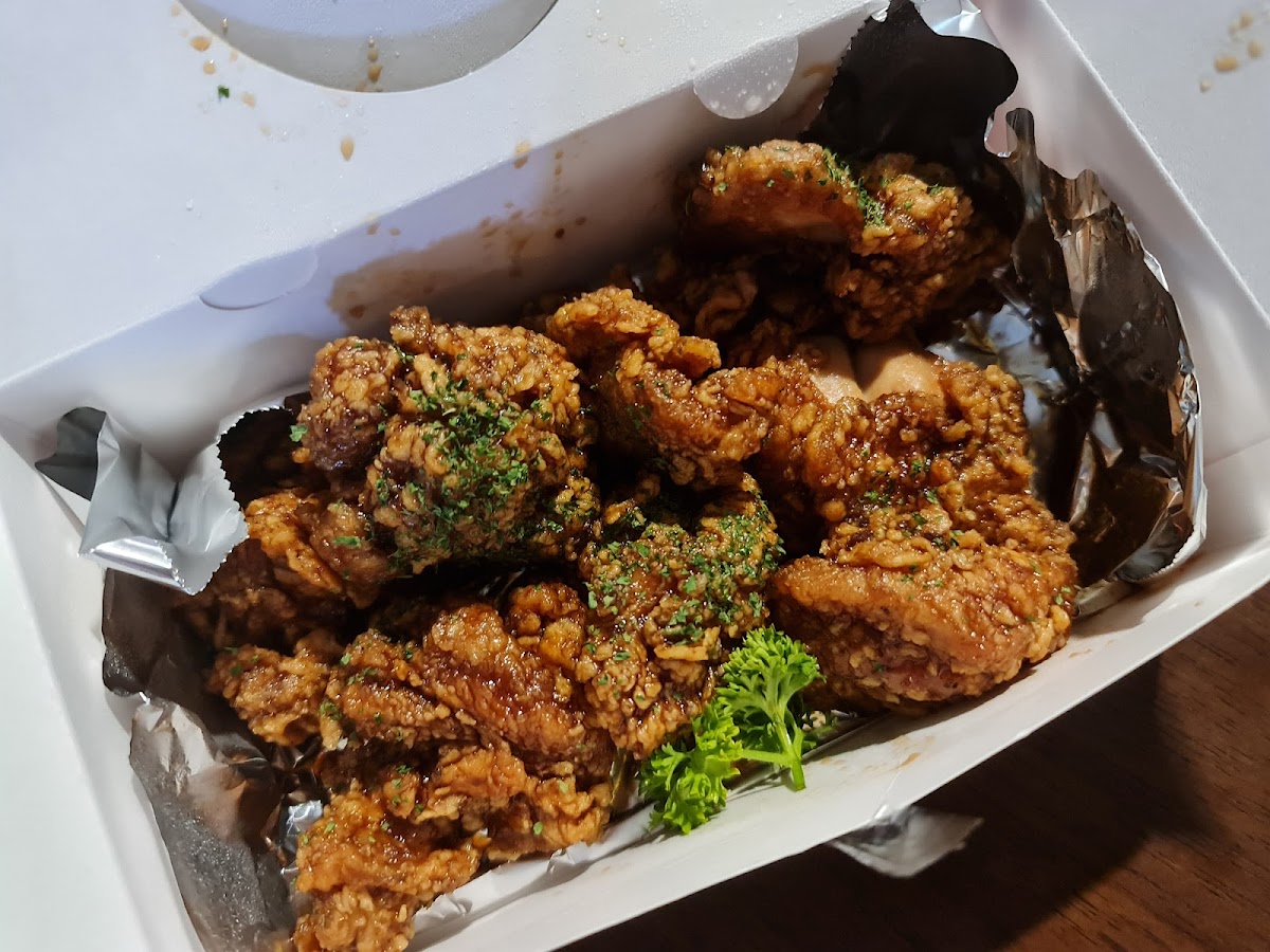 Choongman Chicken Asoke Korean town Photo 10
