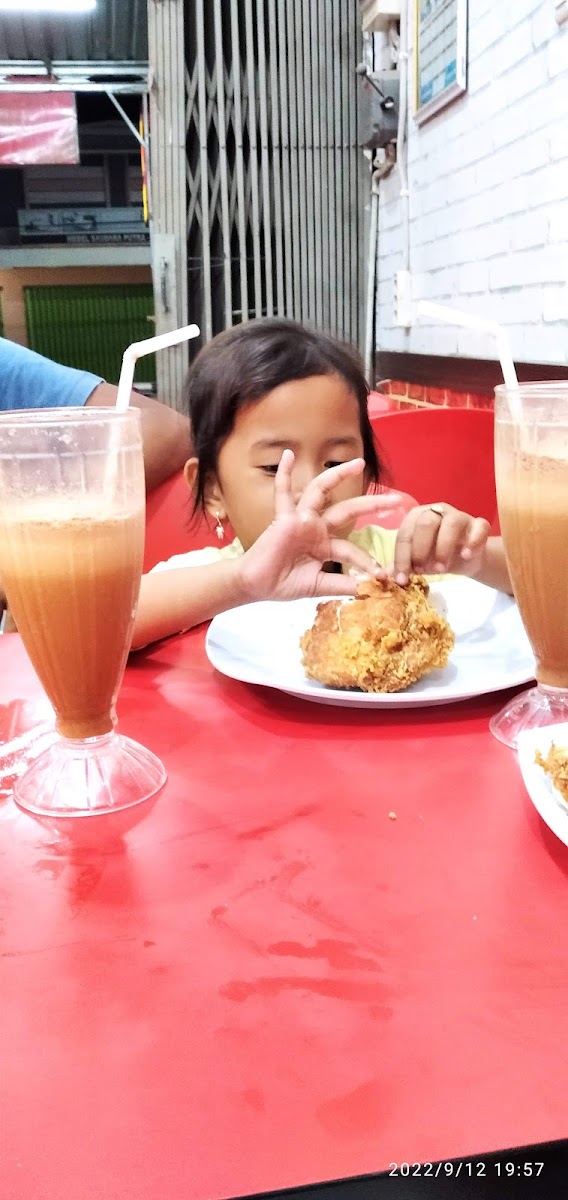 Rocket chicken lasem Photo 5