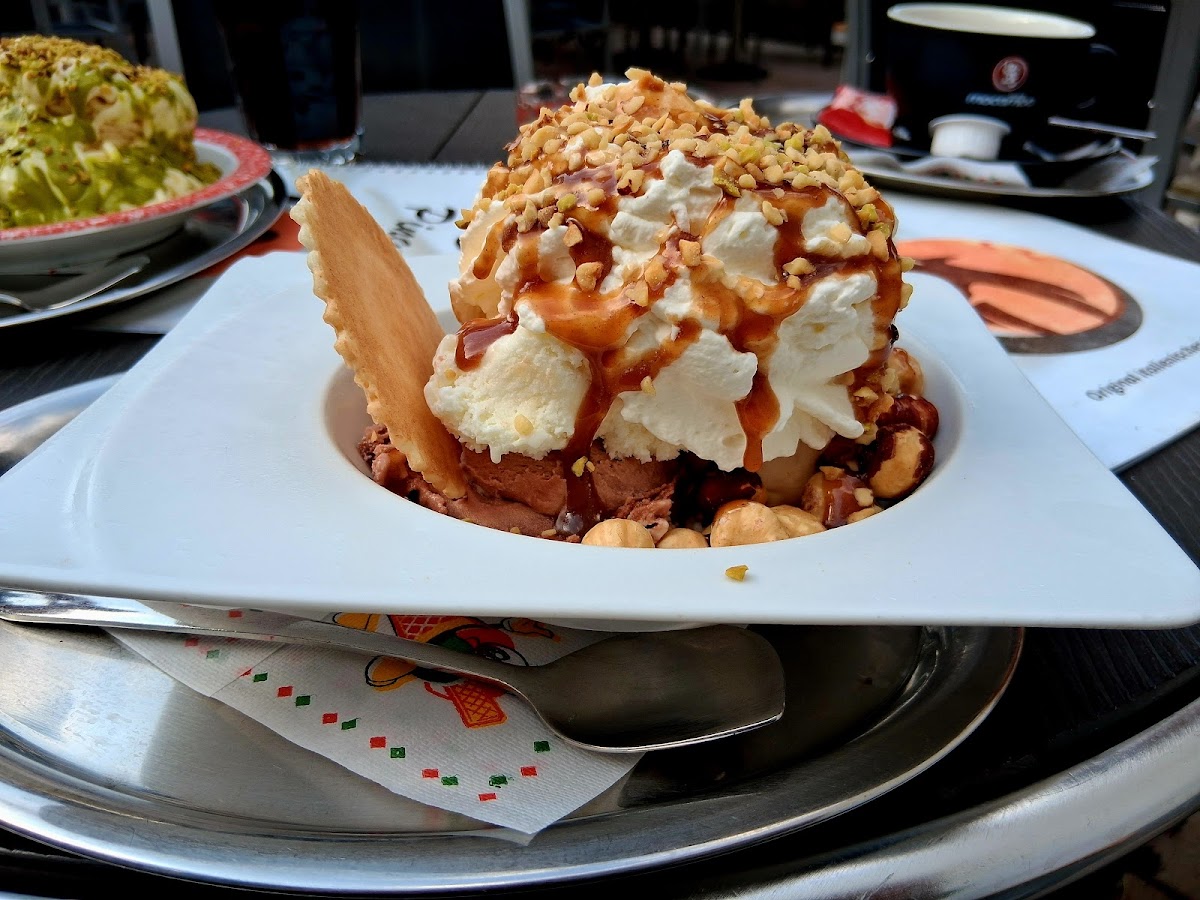 Eiscafé Pinguin Photo 2