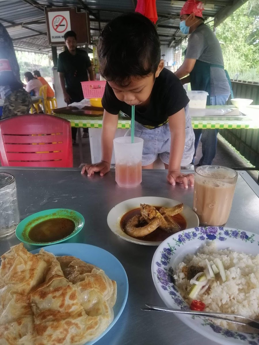 Roti Canai Car Wash Photo 5