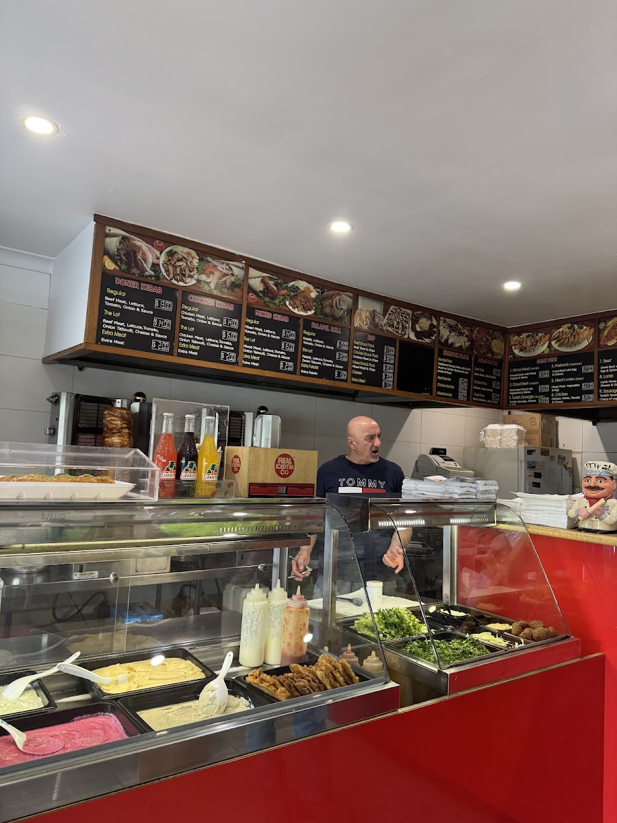 Istanville Kebab And Pide Shop Photo 3