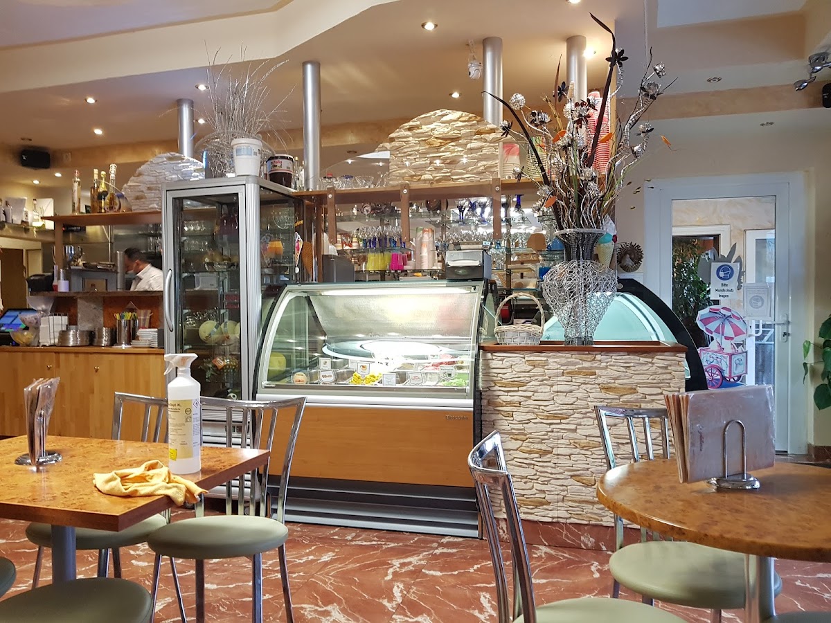 Eiscafé La Gelateria Kirberg