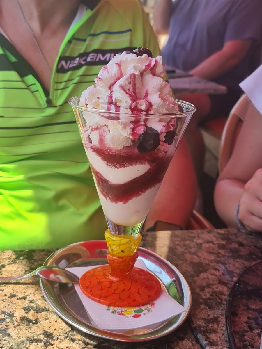 Eiscafé La Gelateria Kirberg Photo 8