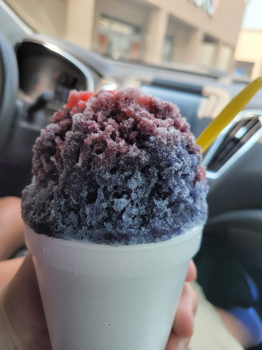 Tiki Snow Photo 3