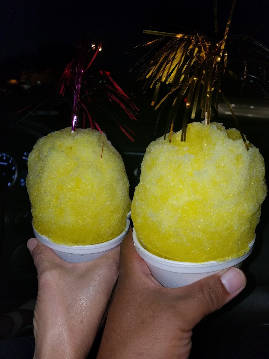 Tiki Snow Photo 7