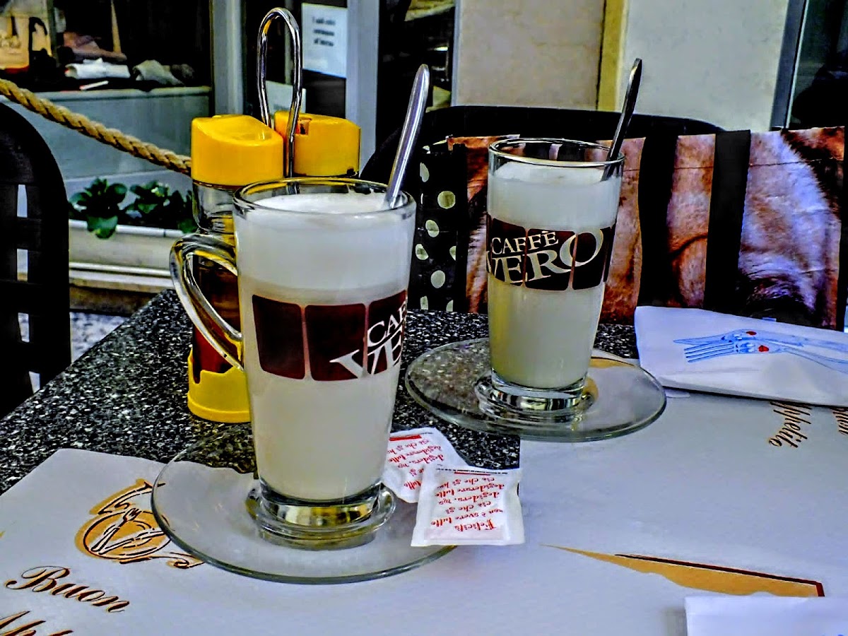 Caffè Vero Photo 6