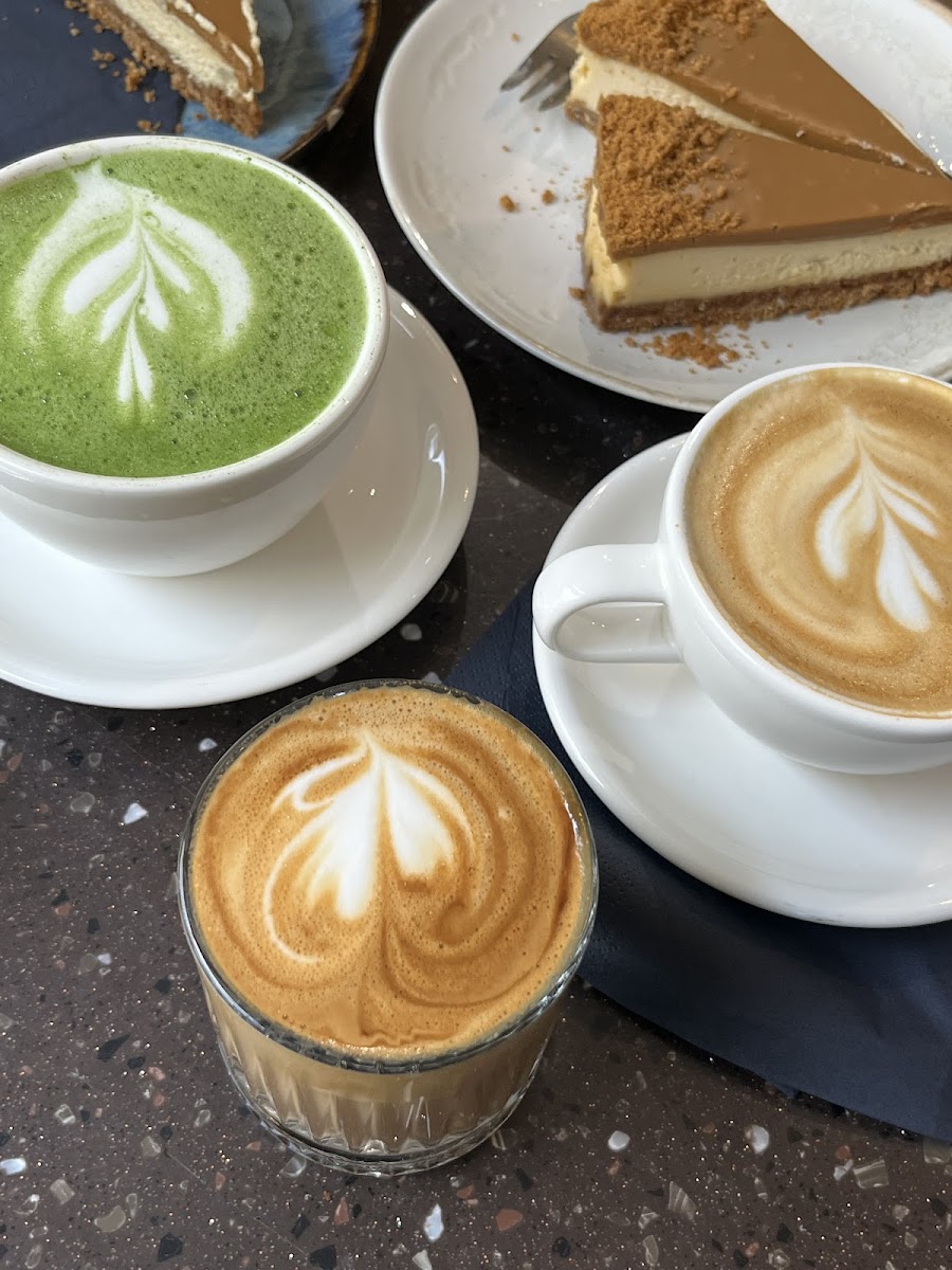 Mandarin Coffee Roastery Photo 8