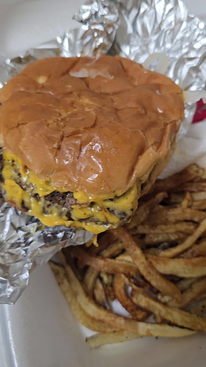 Hamburger Hill Food Truck Photo 2