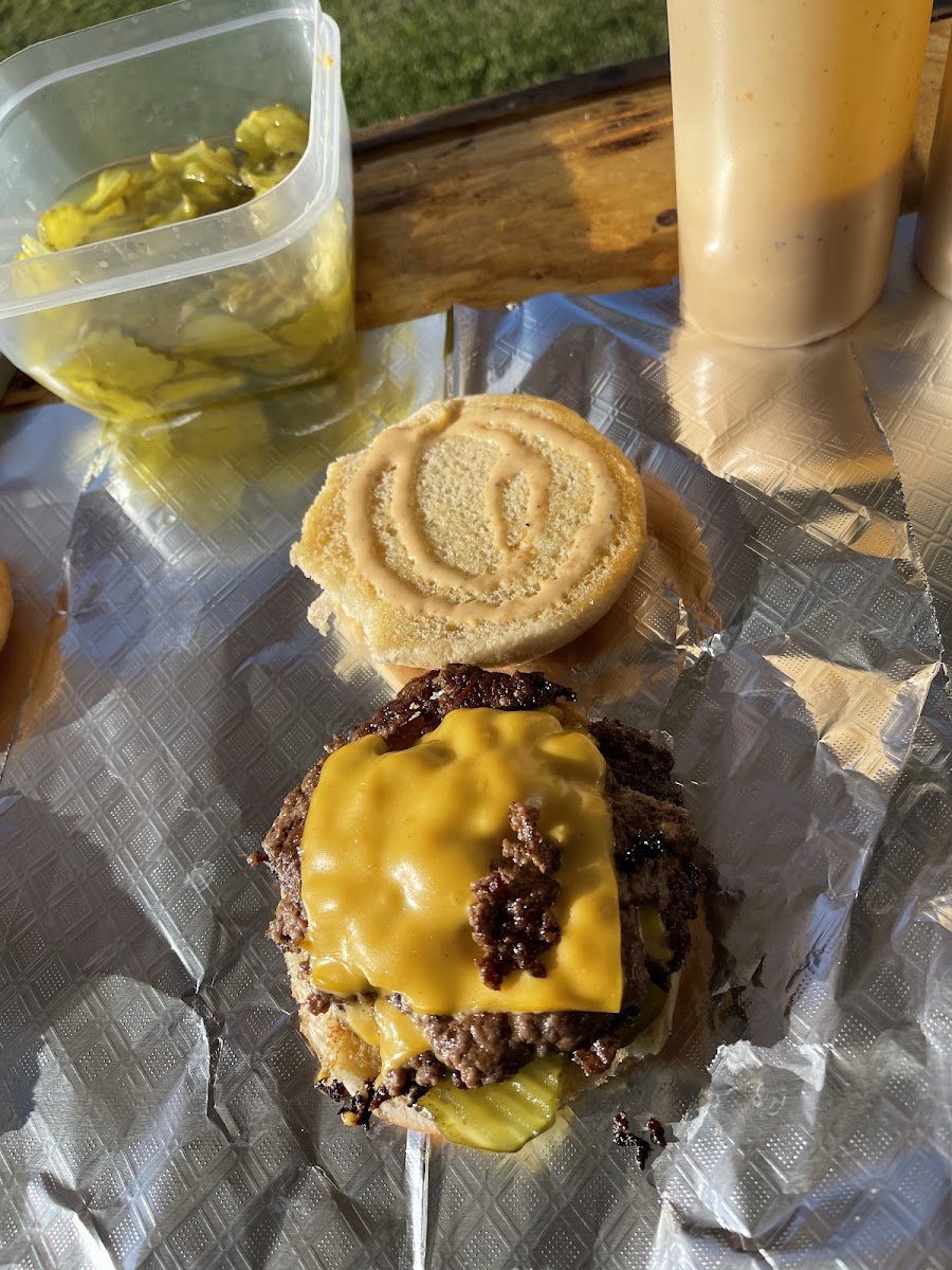Hamburger Hill Food Truck Photo 9