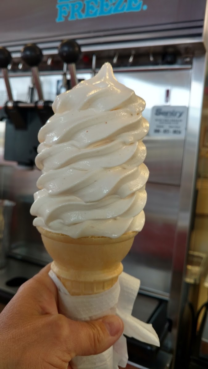 5 Points Custard Photo 6